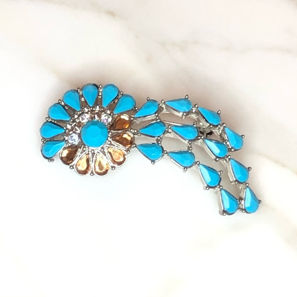 Unique Turquoise Tan Rhinestone Brooch - Picture 7 of 9